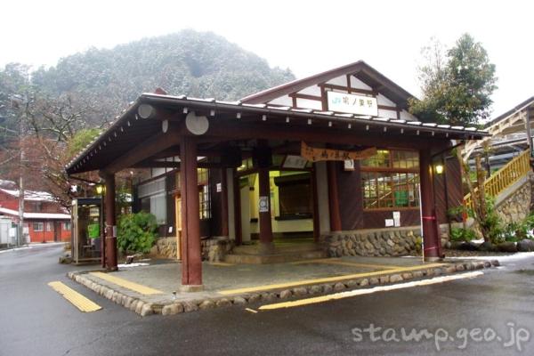 鳩ノ巣駅(はとのすえき) 無人駅 木造駅舎 青梅線 駅番号JC 72 鳩ノ巣駅(はとのすえき) 無人駅 木造駅舎 青梅線 駅番号JC 72